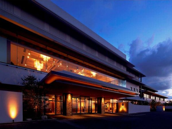 福岡の空と街を一望できる自然豊かなロケーションを最大限に生かしたホテルです！！ 福岡県への旅 スタンダードツイン（マウンテンビュー）