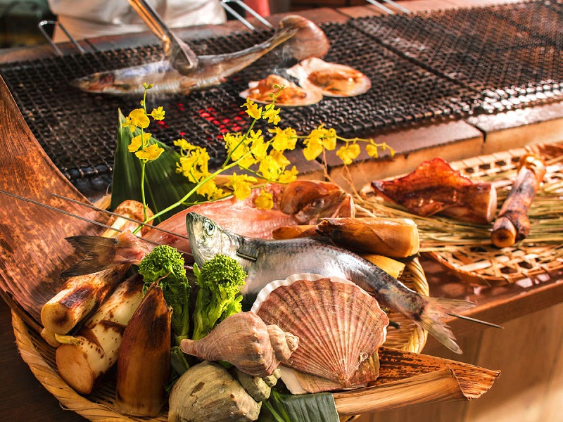 【近ツーセール】期間限定販売！ 【Ｅクーポン】２５年 近ツー感謝ウィーク ツイン 夕食：バイキング